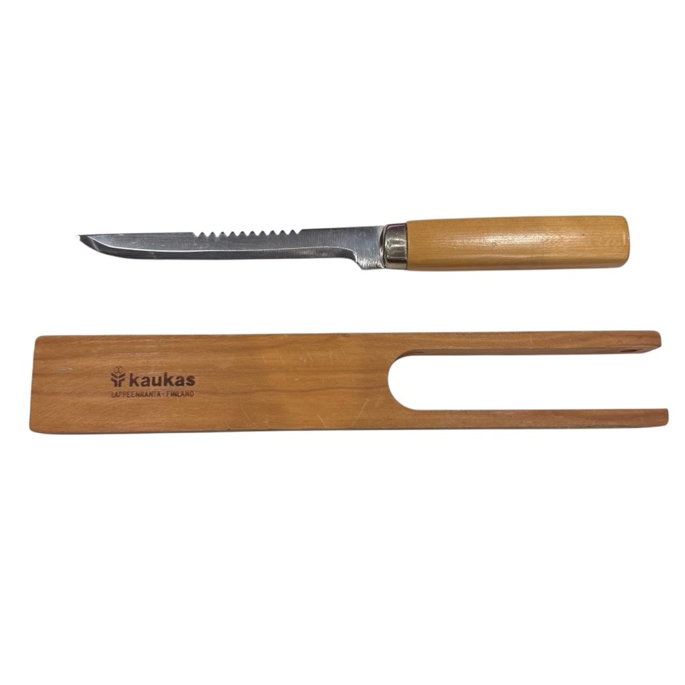 Lisakki Jarvenpaa Oy Kauhava Finland Fish Knife Wood Safety Case